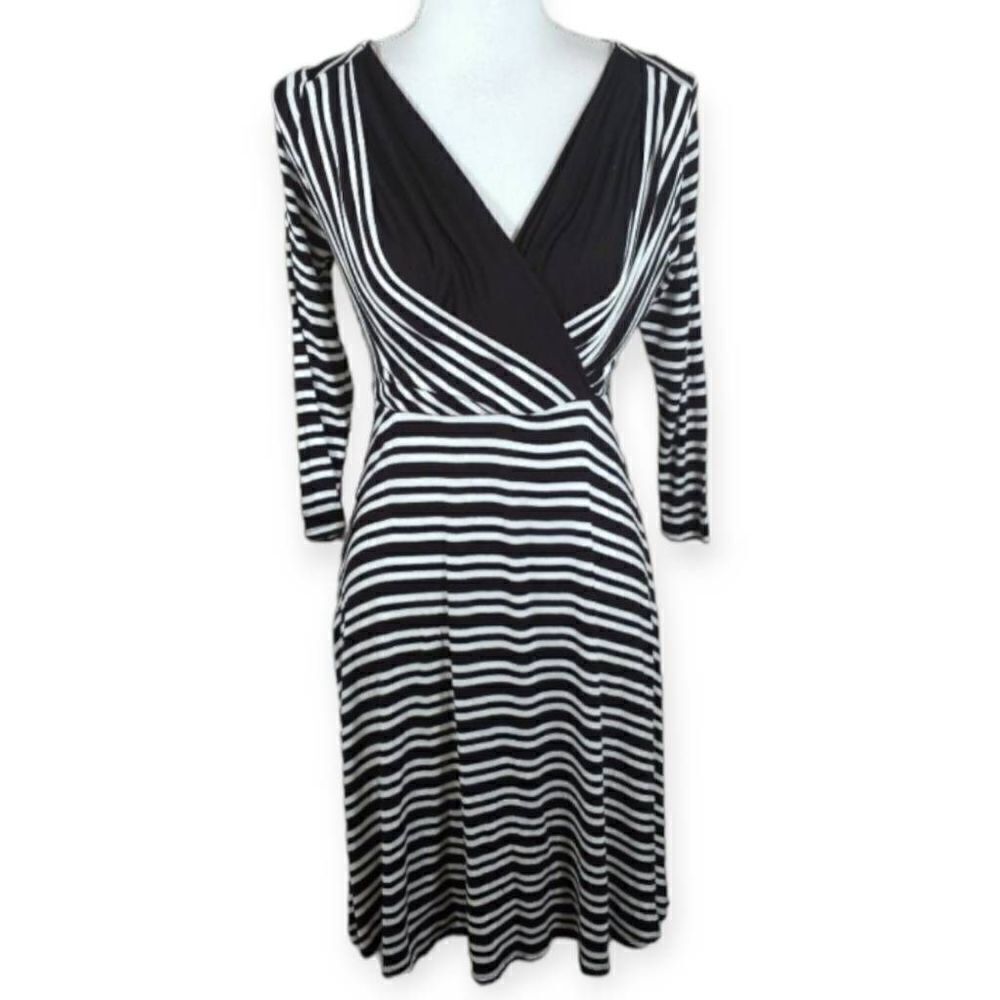 MOTHERHOOD NURSING BLACK & WHITE STRIPE DRESS SZ.XS EUC. - Picture 3 of 7